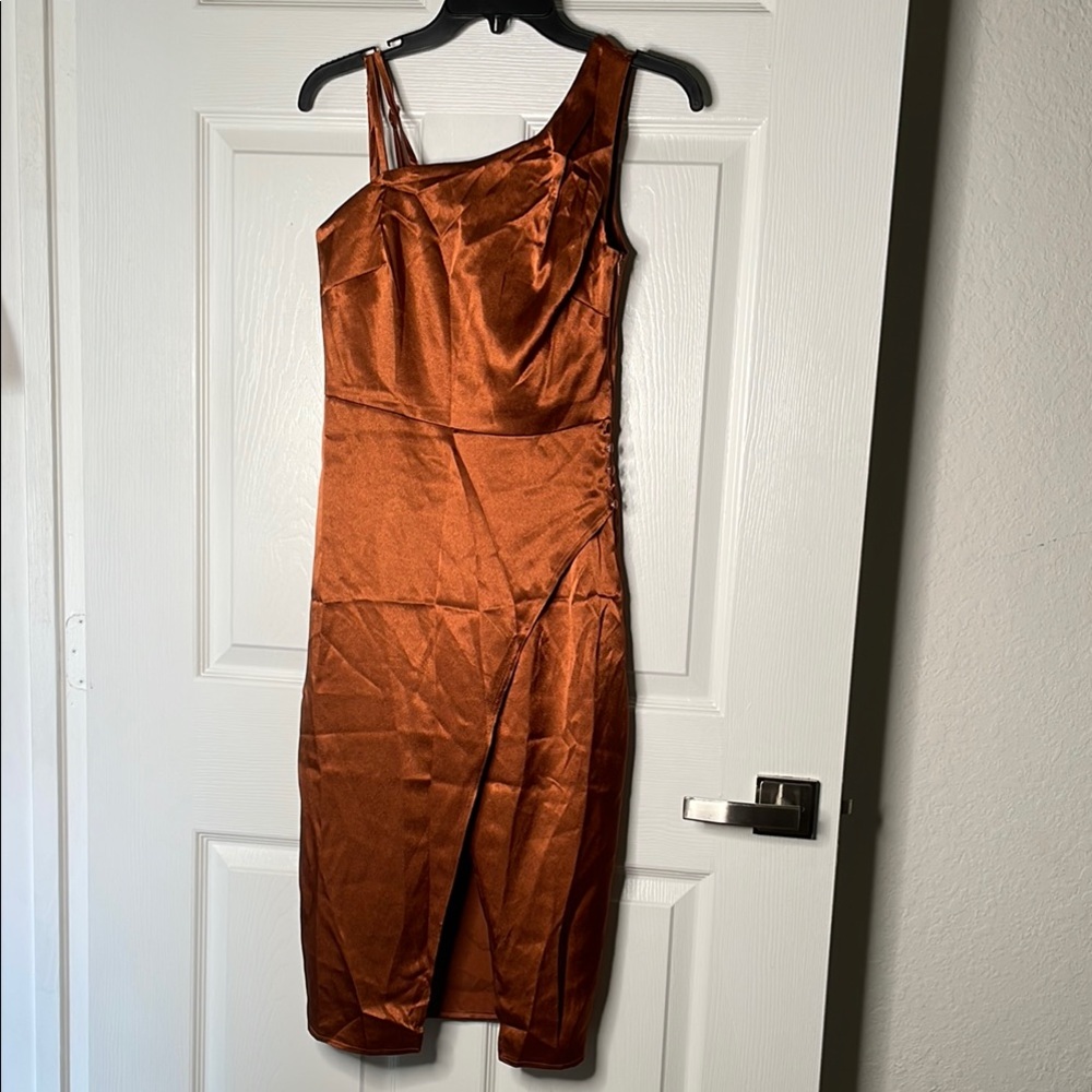 NWT Outrageous Fortune Satin midi Dress with leg slit